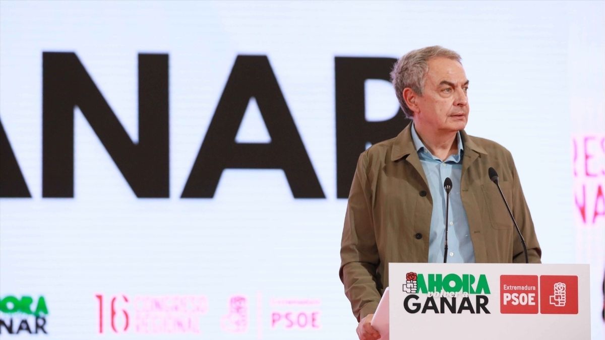 Zapatero tacha de ilegal el pacto de PP y Vox en Extremadura
