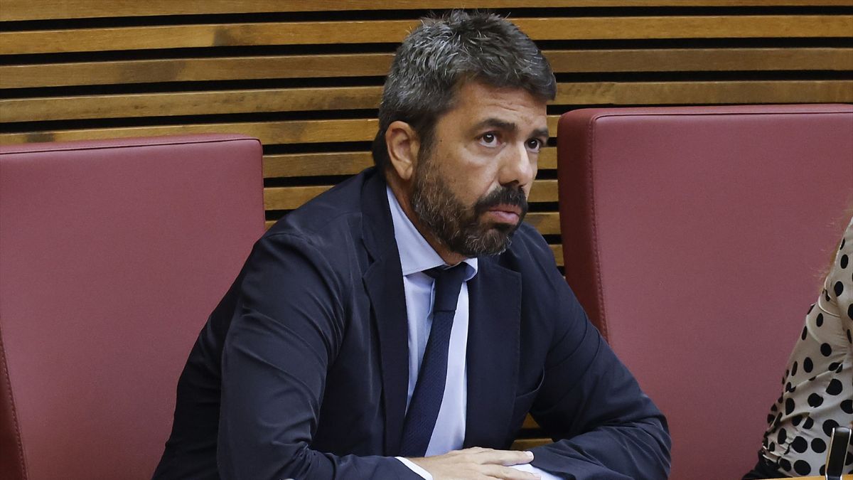 Mazón aplaza la entrega de sus mensajes sobre la dana