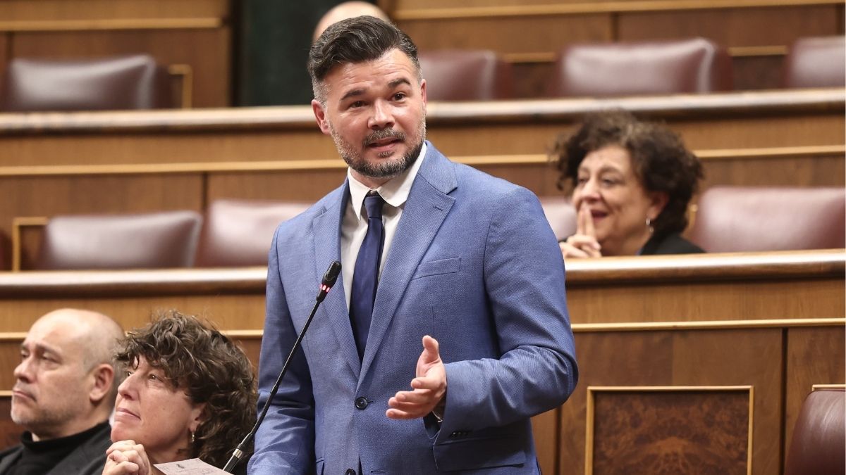 Bases de ERC piden sancionar a Rufián por deslealtad
