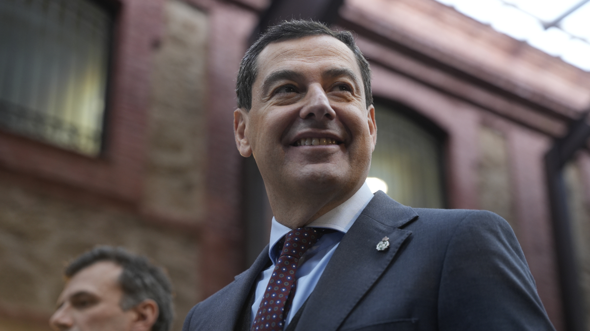 Moreno busca gobernar solo y evita coaliciones con Vox