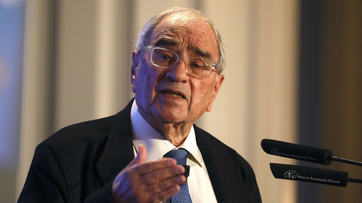 Archivan la querella contra Martín Villa por caso Teófilo