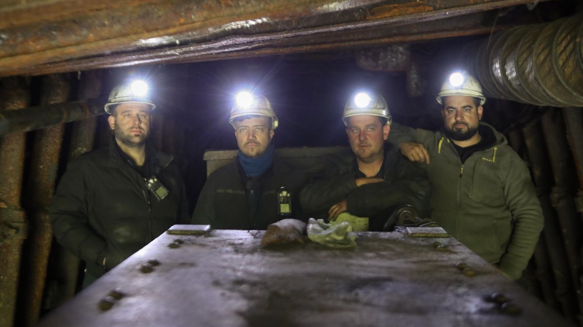 Mineros de Asturias marcharán a la Junta por salarios debidos