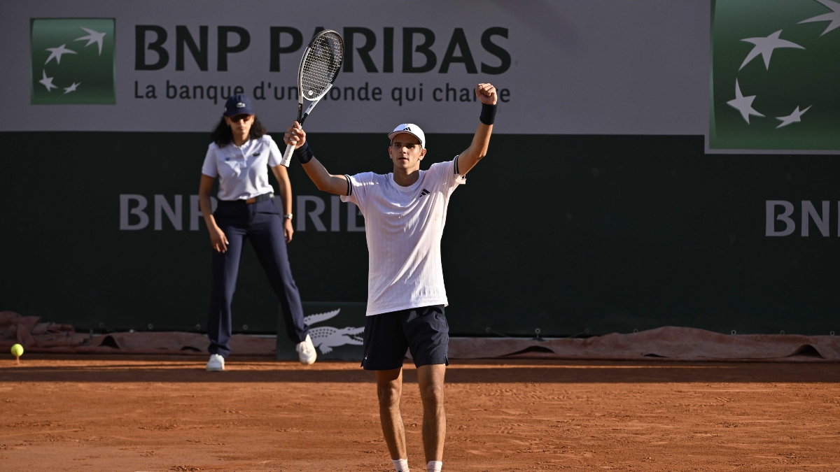 Rafa Jódar alcanza los octavos de final en Roland Garros