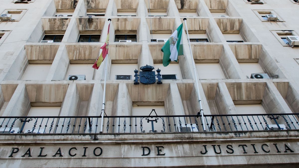 Prisión para un vigilante por insultos a enfermera palestina
