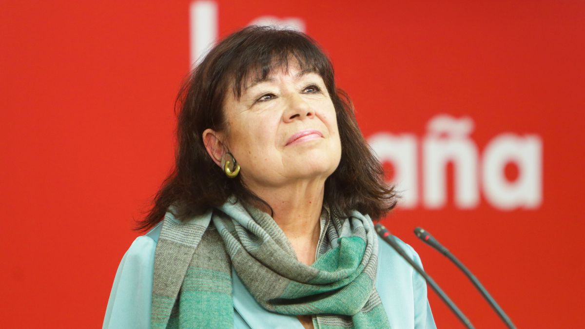 Anticorrupción pide citar a Cristina Narbona como testigo