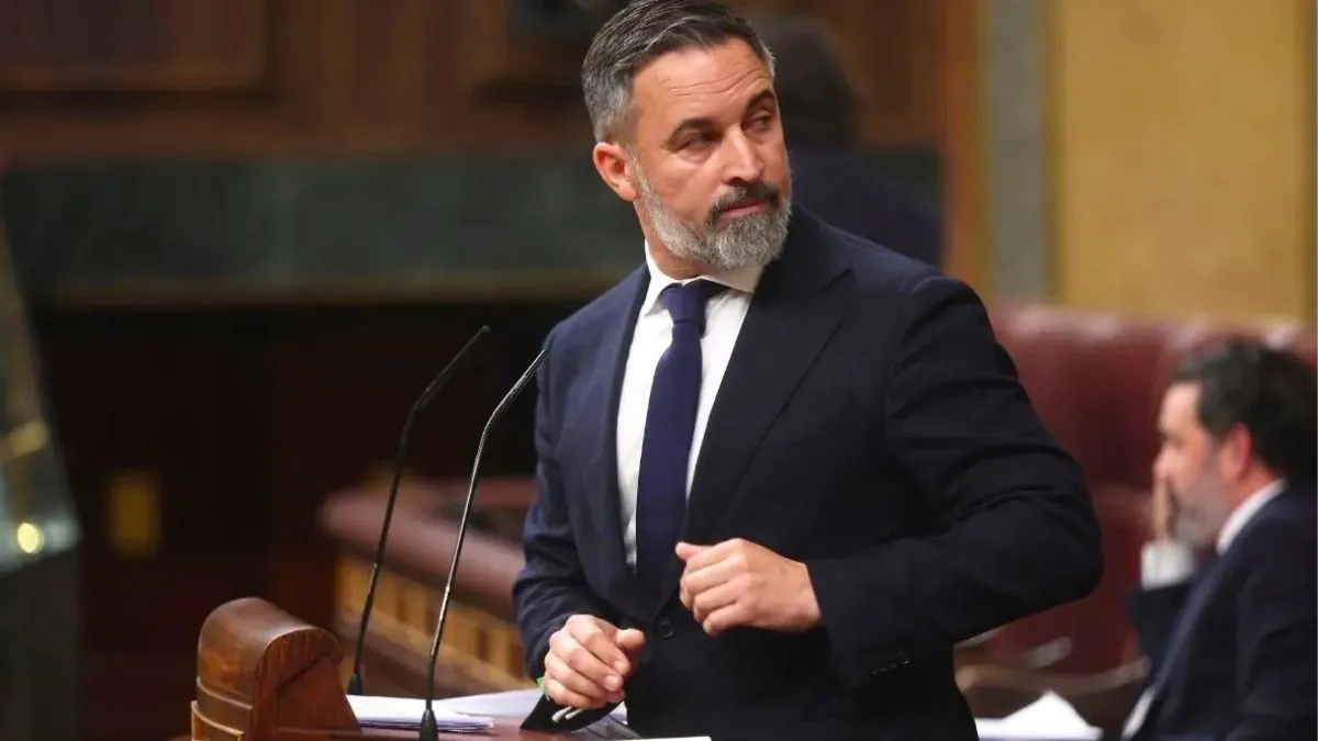 Abascal critica a RTVE por su entrevista a Zapatero