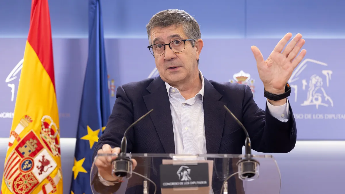El PSOE critica la condena de inhabilitación a David Sánchez