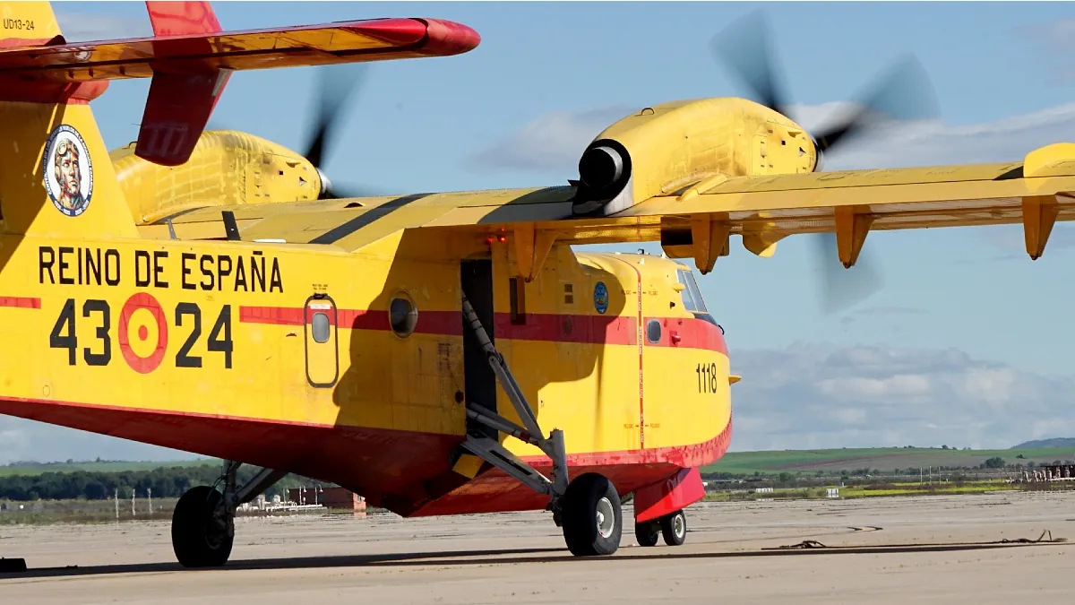 España se queda sin aviones contra incendios hasta 2028