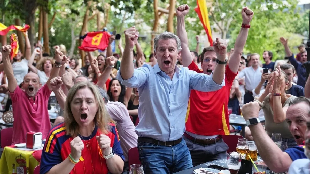 Feijóo verá la final del Mundial en la Plaza de Colón