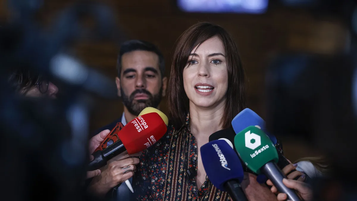 Diana Morant compara un posible gobierno de Feijóo con Hitler