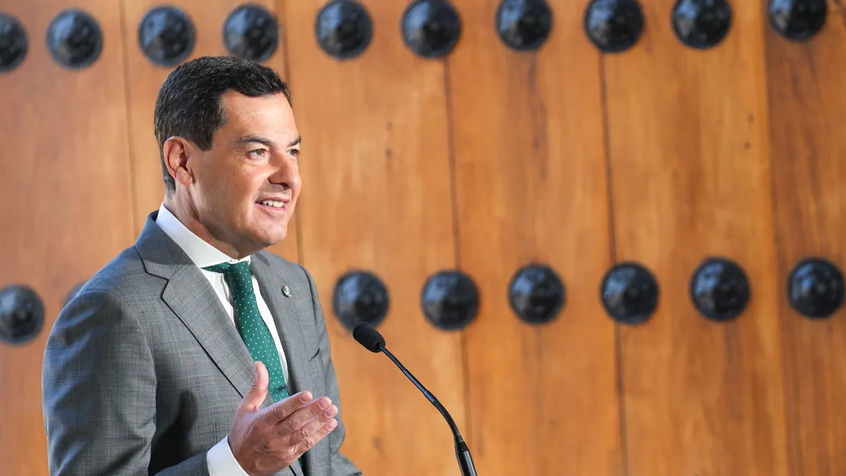 Moreno exige al PSOE un expediente contra Zapatero