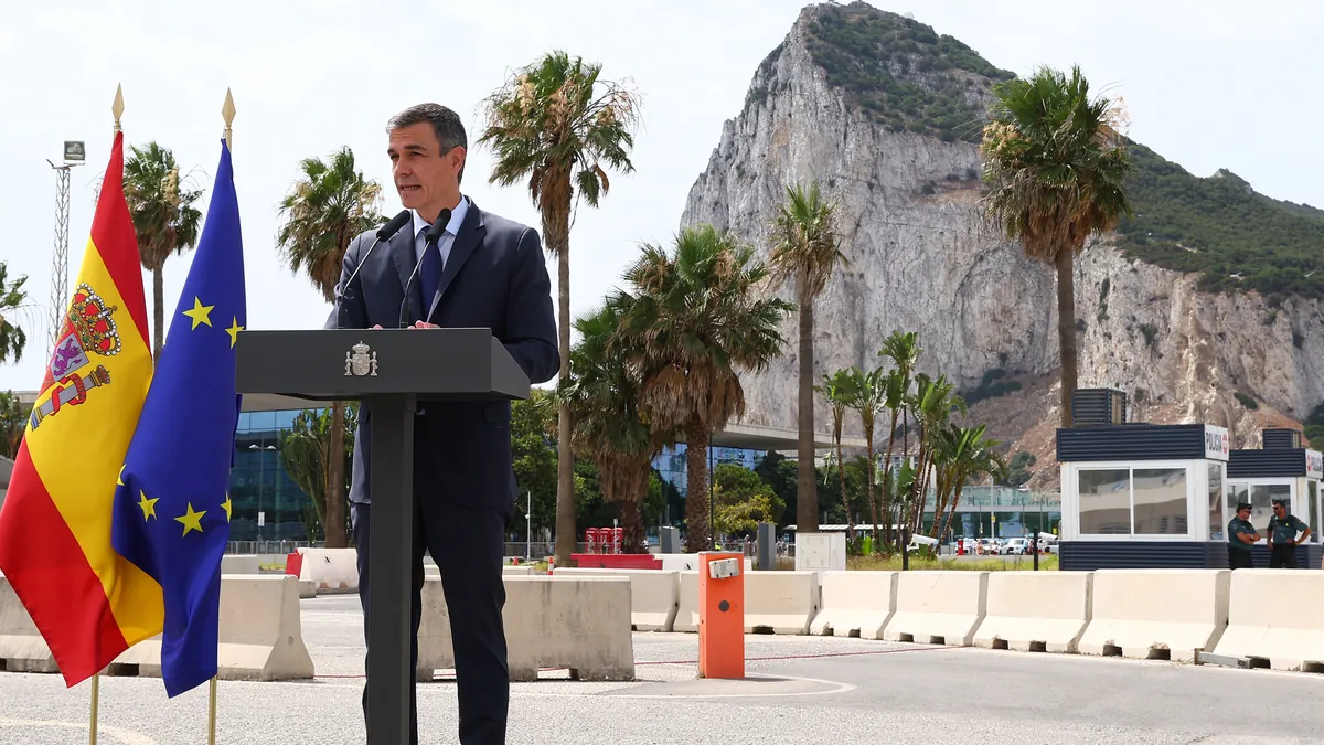 Sánchez preside el fin histórico de la Verja de Gibraltar