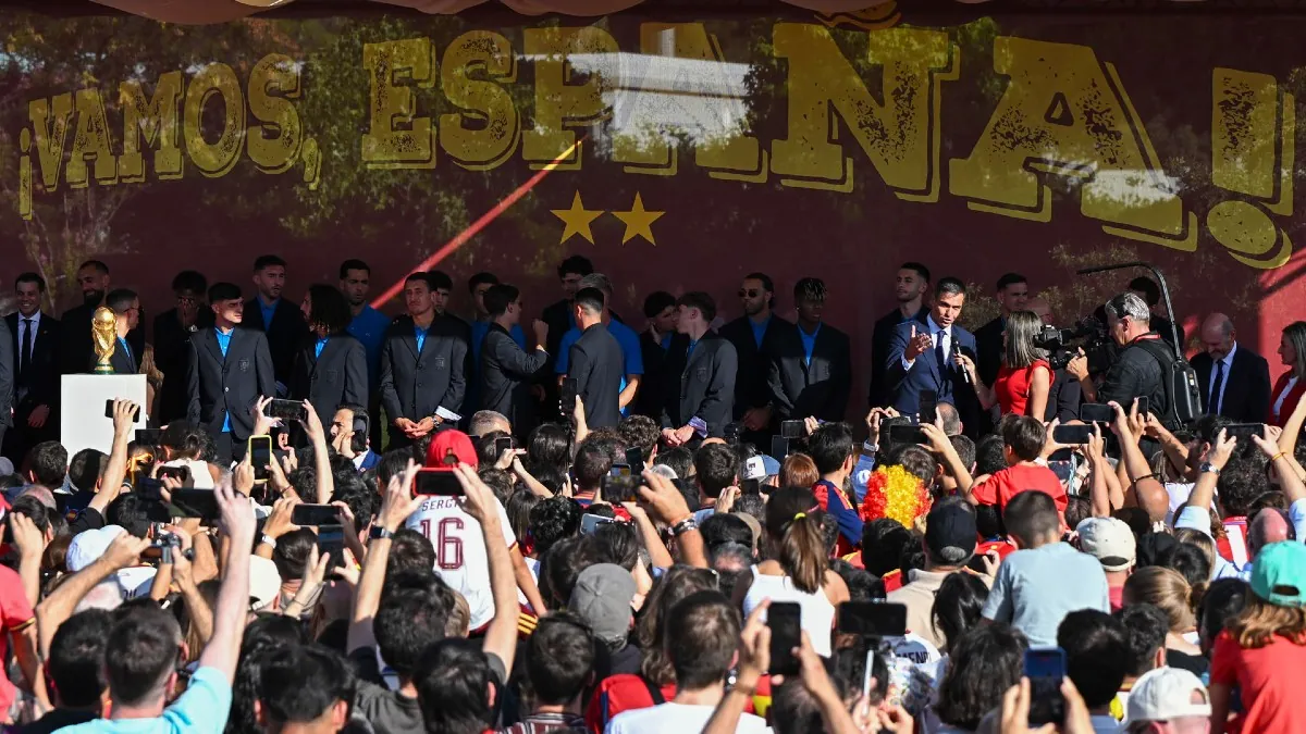 Orden del Mérito Civil para las selecciones de fútbol
